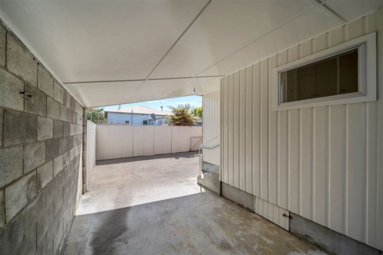 Photo of property in 15 Grey Street, Hawera, 4610