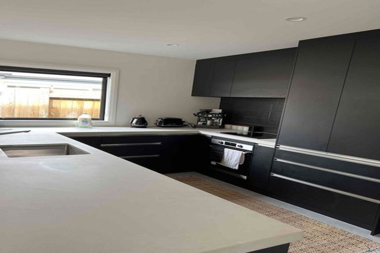 Photo of property in 95a Linton Street, West End, Palmerston North, 4410