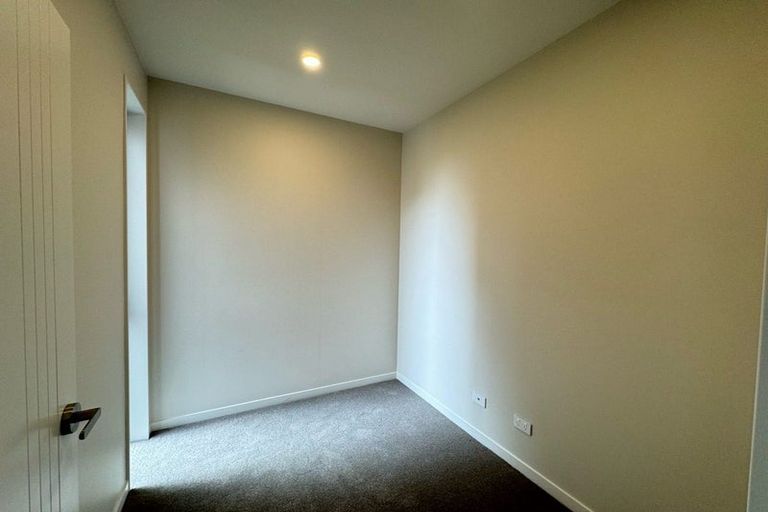 Photo of property in 22 Clara Road, Silverdale, 0932