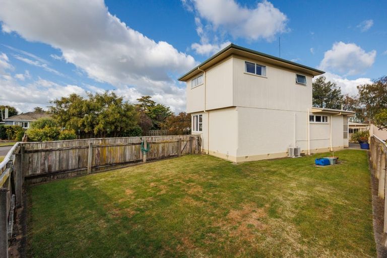 Photo of property in 39 Lancaster Street, Highbury, Palmerston North, 4412