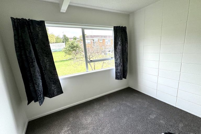 Photo of property in 2/74 Sunnybrae Road, Hillcrest, Auckland, 0627