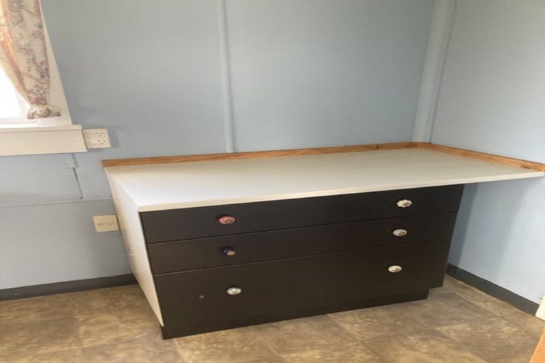 Photo of property in 6 Hurworth Place, College Estate, Whanganui, 4500