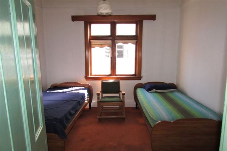 Photo of property in 16 Thompson Street, Greymouth, 7805