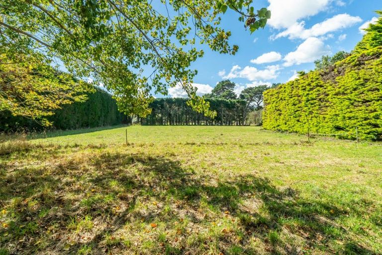 Photo of property in 417c Grays Road, Pauatahanui, Porirua, 5381
