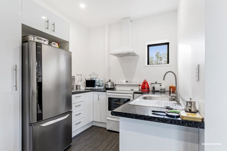 Photo of property in 22 Runway Rise, Dairy Flat, Albany, 0794