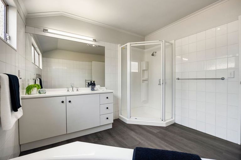 Photo of property in 4 Longwood Place, Harrowfield, Hamilton, 3210