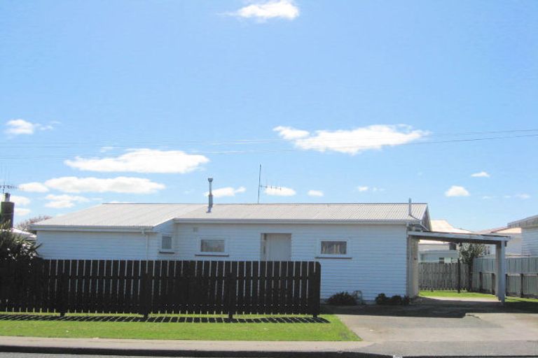Photo of property in 211a Bath Street, Levin, 5510