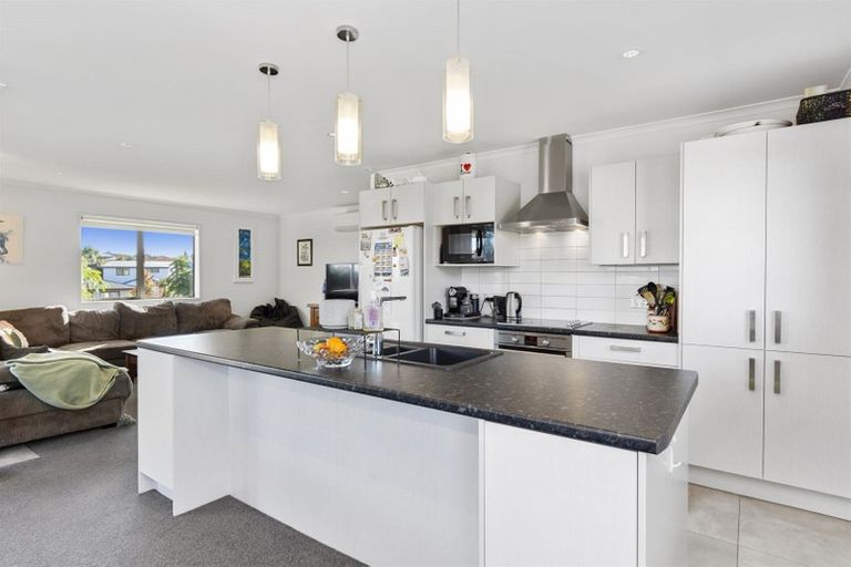 Photo of property in 23 Elena Place, Welcome Bay, Tauranga, 3112