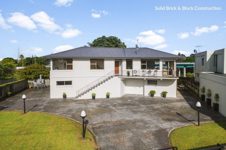 Photo of property in 24 Kerswill Place, Pakuranga, Auckland, 2010