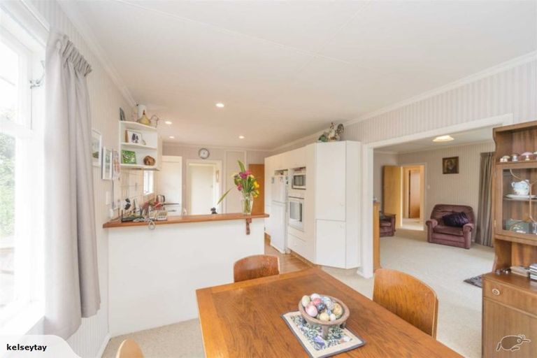 Photo of property in 18 Swansea Street, Hokowhitu, Palmerston North, 4410