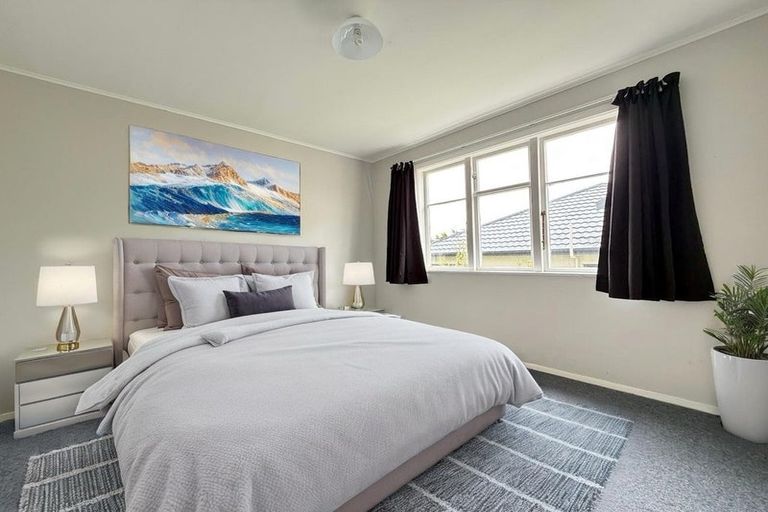 Photo of property in 11-13 Hawtrey Terrace, Johnsonville, Wellington, 6037