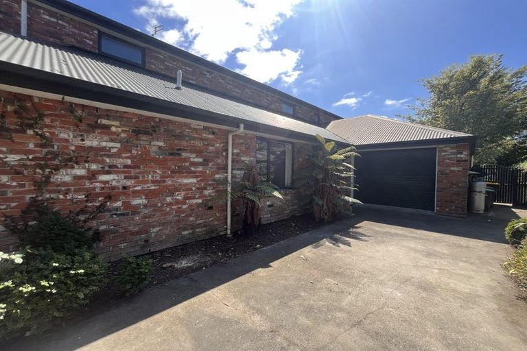 Photo of property in 7b Kauri Street, Riccarton, Christchurch, 8041
