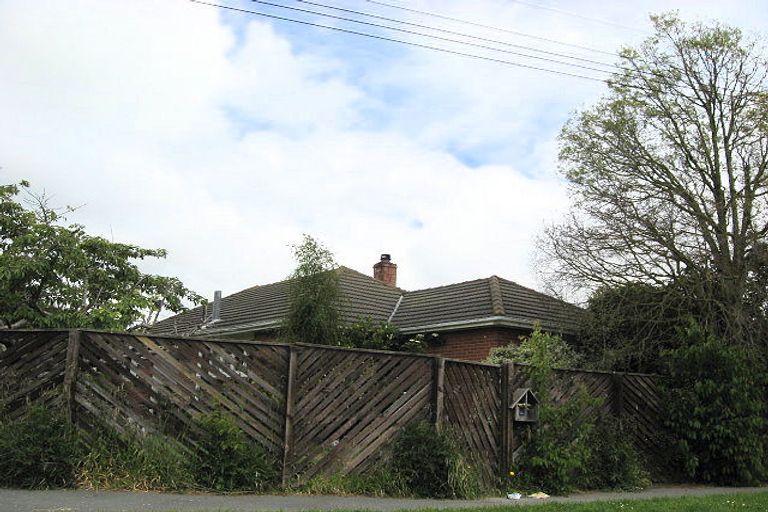 Photo of property in 27 Hollyford Avenue, Bryndwr, Christchurch, 8053