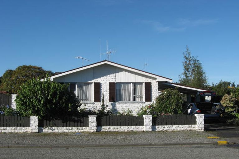 Photo of property in 25 Flatman Crescent, Geraldine, 7930