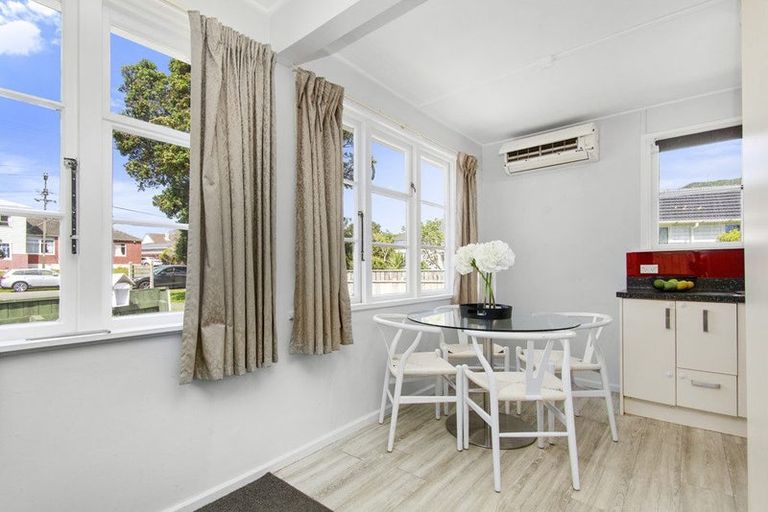 Photo of property in 18 Kipling Street, Johnsonville, Wellington, 6037