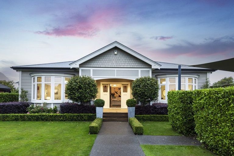 Photo of property in 34 Mays Road, St Albans, Christchurch, 8052