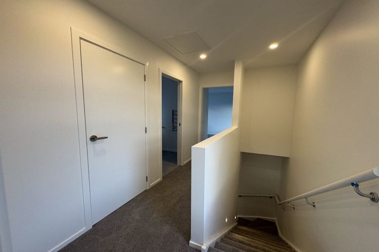 Photo of property in 35b Handyside Street, Tawa, Wellington, 5028