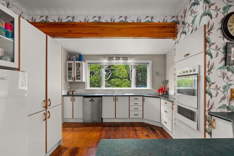Photo of property in 17 Mudgeways Road, Massey, Auckland, 0614