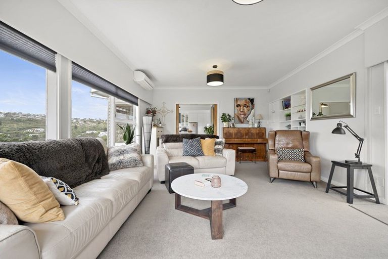 Photo of property in 6 Clifford Road, Johnsonville, Wellington, 6037