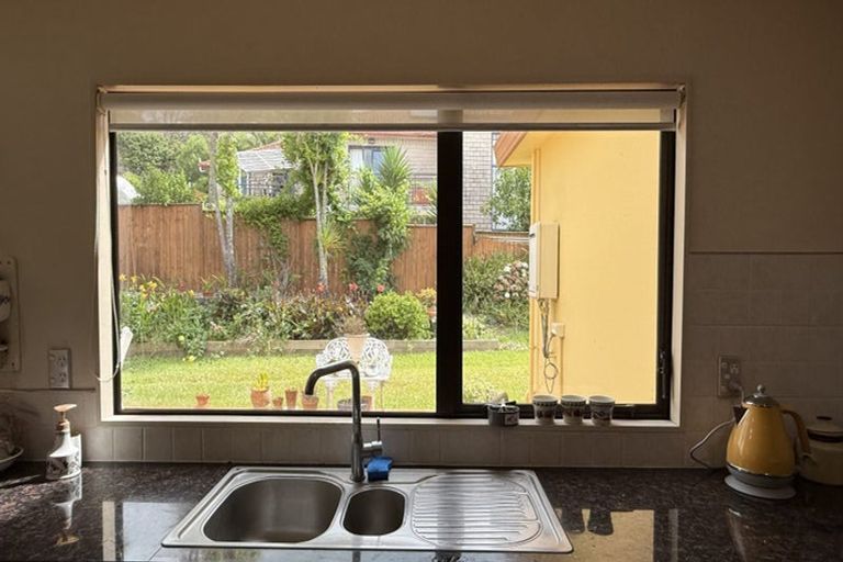 Photo of property in 109 Hugh Green Drive, Pinehill, Auckland, 0632