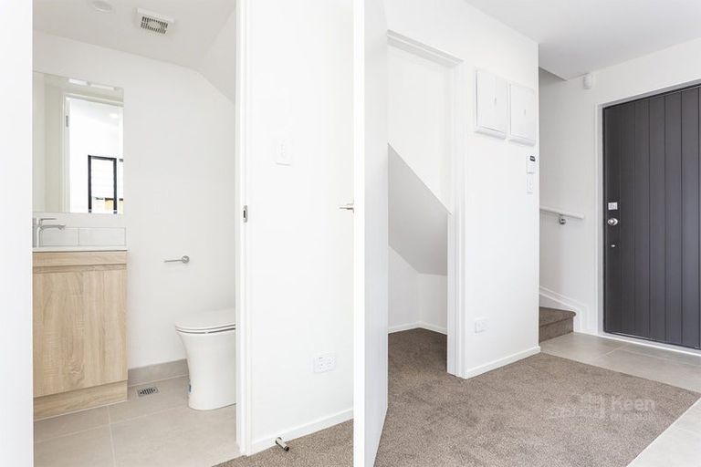 Photo of property in 25 Raupeti Lane, Henderson, Auckland, 0612