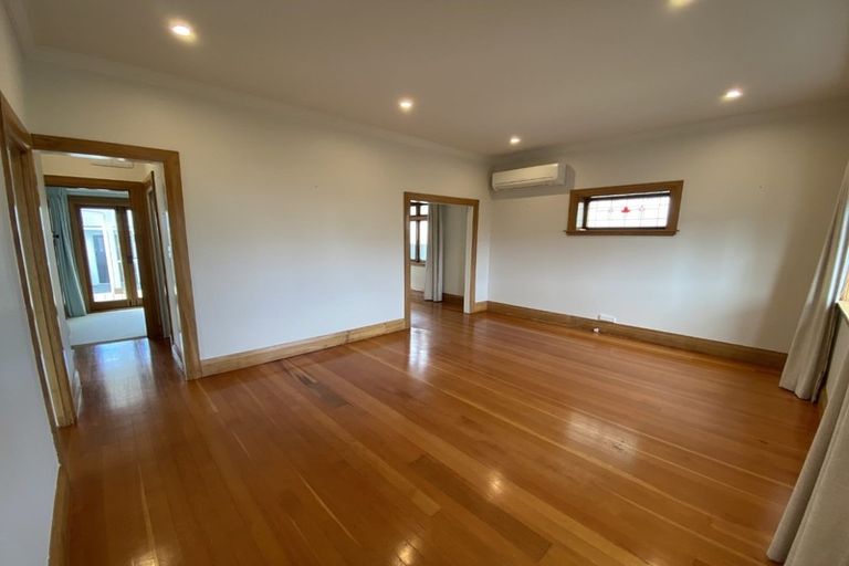 Photo of property in 4 Collins Street, Petone, Lower Hutt, 5012