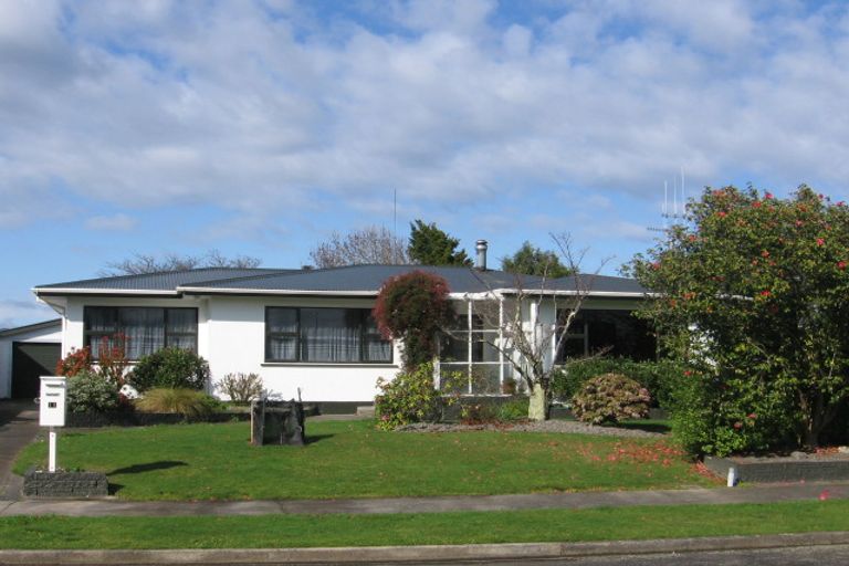 Photo of property in 11 Sheffield Street, Awapuni, Palmerston North, 4412