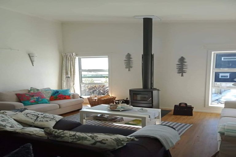 Photo of property in 12a Leisure Lane, Ligar Bay, Takaka, 7183