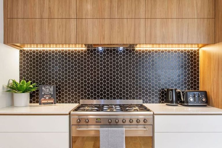 Photo of property in 124 Chapter Street, St Albans, Christchurch, 8052