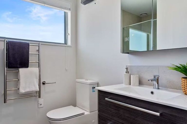 Photo of property in 5/33 Hercules Street, Shirley, Christchurch, 8013