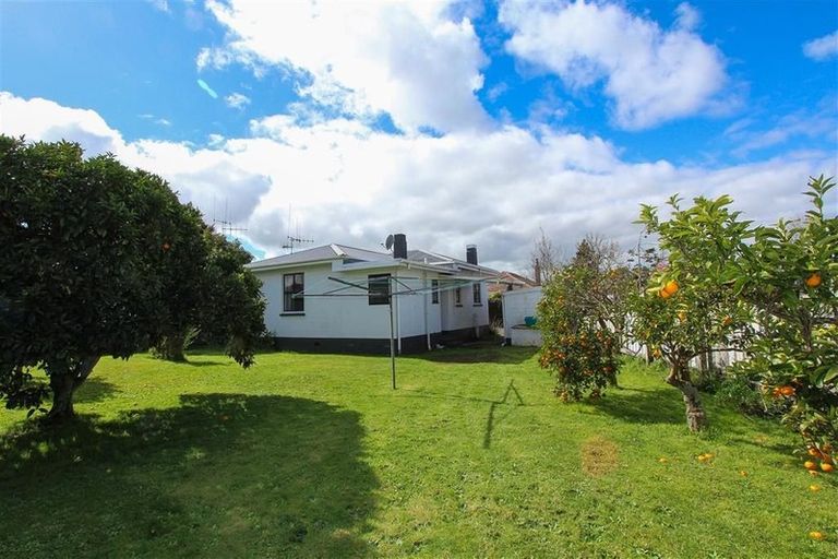 Photo of property in 18 Normandy Avenue, Melville, Hamilton, 3206