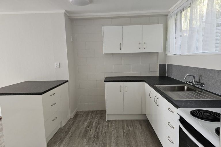 Photo of property in 5/17 Quinn Grove, Ranui, Porirua, 5024