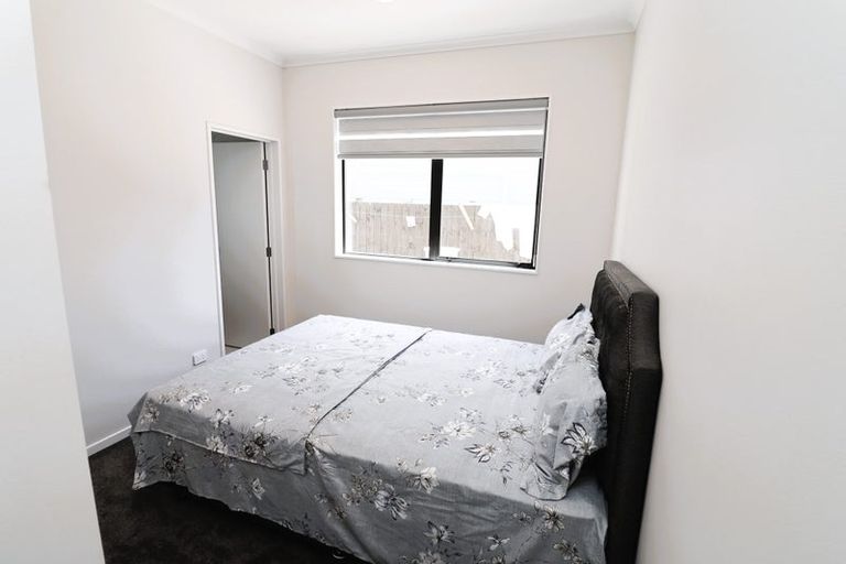 Photo of property in 13 Port Way, Rosehill, Papakura, 2113