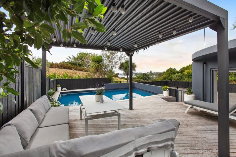 Photo of property in 162a Clovelly Road, Bucklands Beach, Auckland, 2012