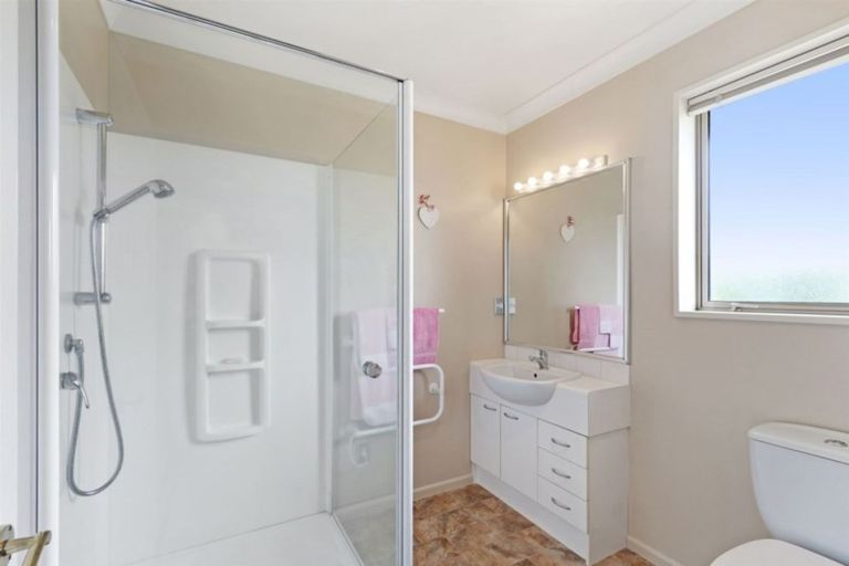 Photo of property in 28 Aylsham Lane, Casebrook, Christchurch, 8051