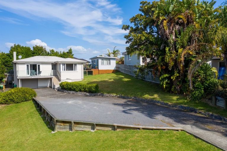 Photo of property in 4 Greville Road, Pinehill, Auckland, 0632