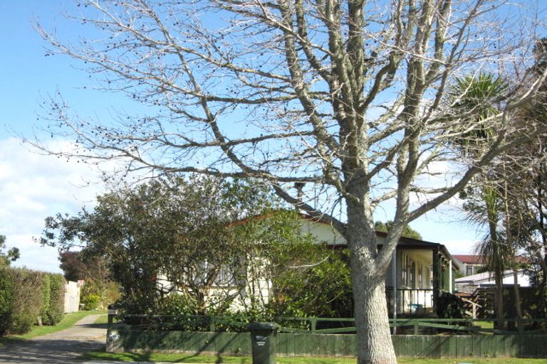 Photo of property in 2/83 Awatapu Drive, Whakatane, 3120