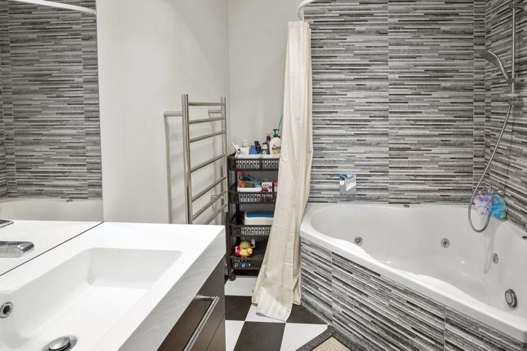 Photo of property in 26 Cambridge Street, Putaruru, 3411