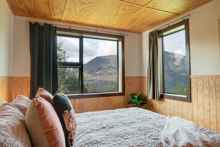 Photo of property in 48b Dart Place, Fernhill, Queenstown, 9300