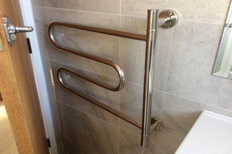 Photo of property in 102 Bond Crescent, Forrest Hill, Auckland, 0620