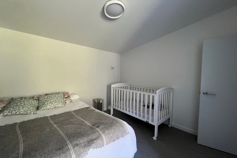 Photo of property in 1/38 Makara Road, Karori, Wellington, 6012