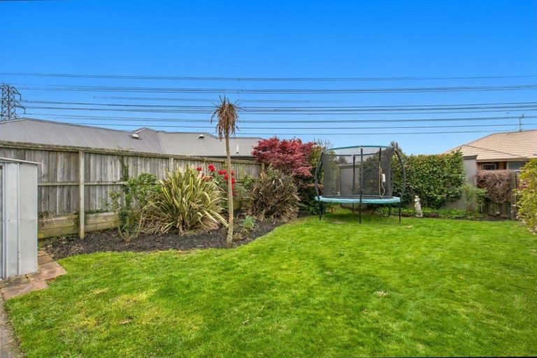 Photo of property in 4/122 Middlepark Road, Sockburn, Christchurch, 8042