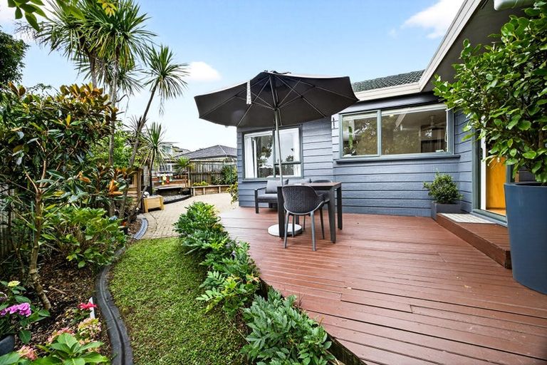 Photo of property in 15 Harvest Drive, Henderson, Auckland, 0612