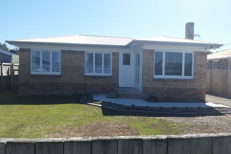 Photo of property in 10 Cotton Street, St Andrews, Hamilton, 3200