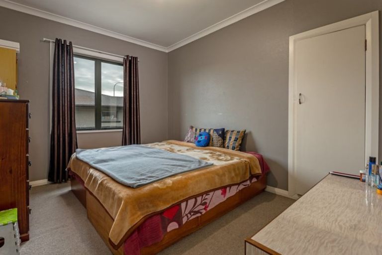 Photo of property in 1014 Tremaine Avenue, Roslyn, Palmerston North, 4414