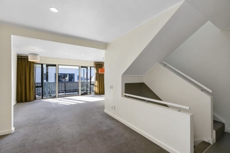 Photo of property in 14/14 Harriett Street, Thorndon, Wellington, 6011