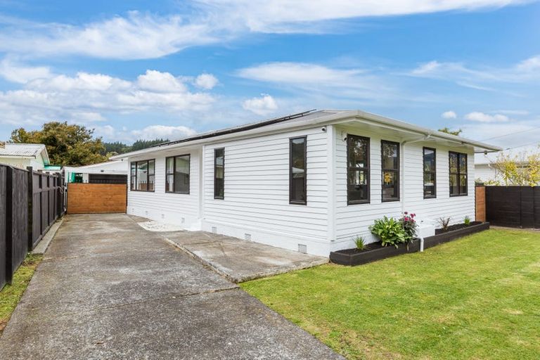 Photo of property in 62 Karamu Crescent, Wainuiomata, Lower Hutt, 5014