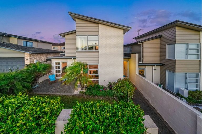 Photo of property in 50 Topland Drive, Flat Bush, Auckland, 2019