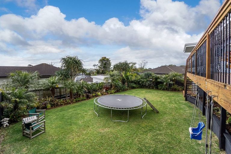 Photo of property in 103a Glengarry Road, Glen Eden, Auckland, 0602