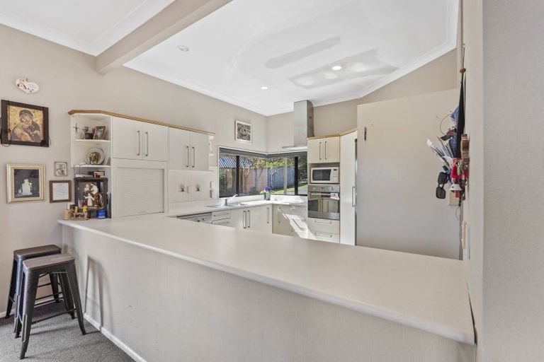 Photo of property in 6 Rotokawau Drive, Otamatea, Whanganui, 4500